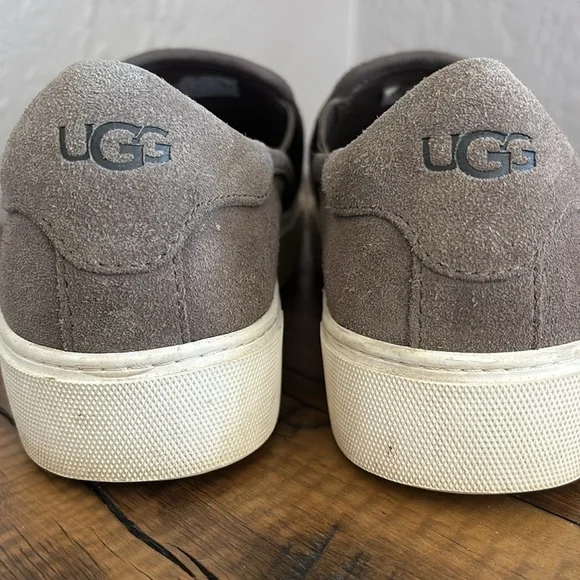 Ugg Women's Jass Loafers Size 8 Gray Suede Slip On Sneakers - Picture 2 of 7